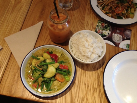 Rosa's Green Curry, Coconut Rice and Black Iced Tea.